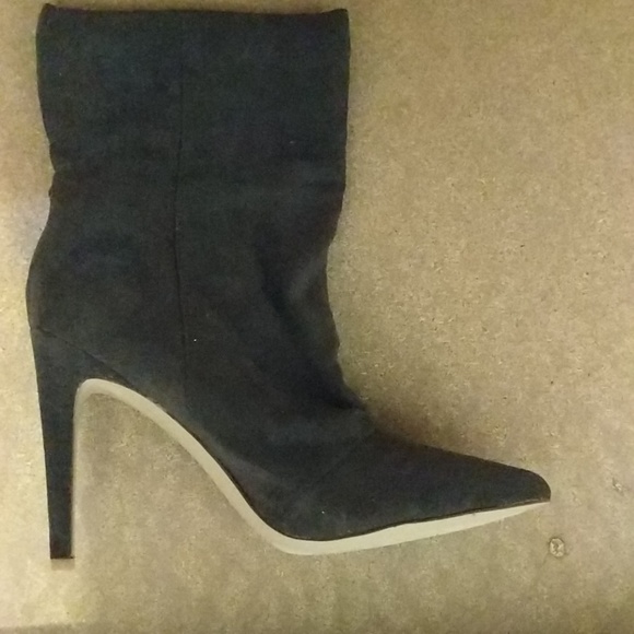 Booties - Picture 3 of 5